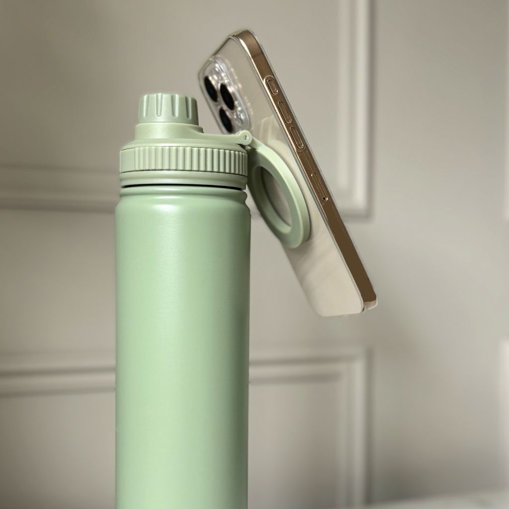GRIP 740ml Tripod Phone Holder Water Bottle